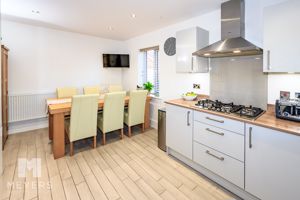 Photo 18- click for photo gallery